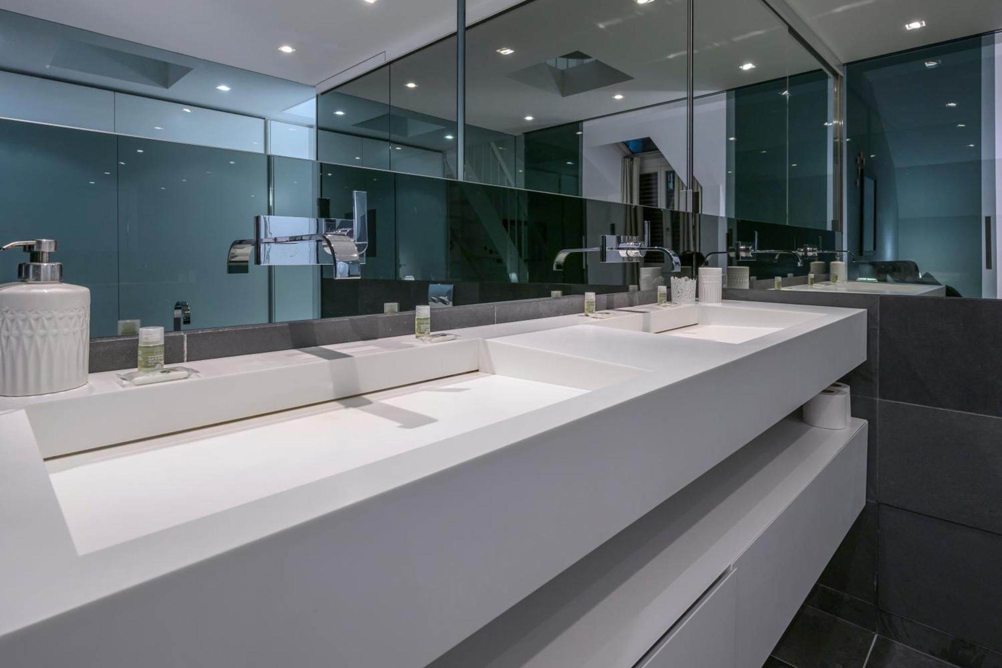 Executive Suite Schottenring Vienna Exterior photo